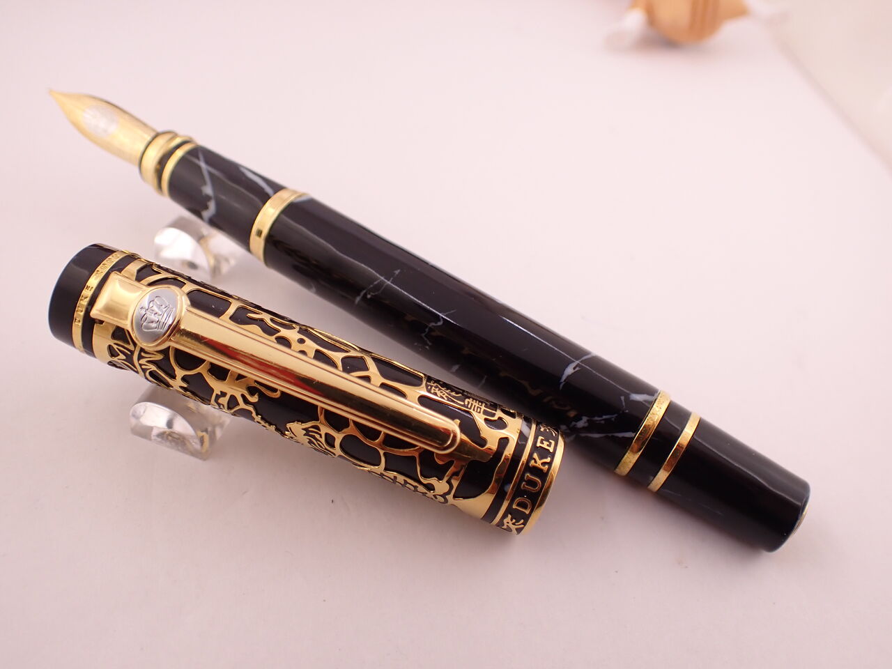 高級なDUKE ⑤ 2000 龍的専人 No.496 18K 5 : 万年筆おやじの備忘録