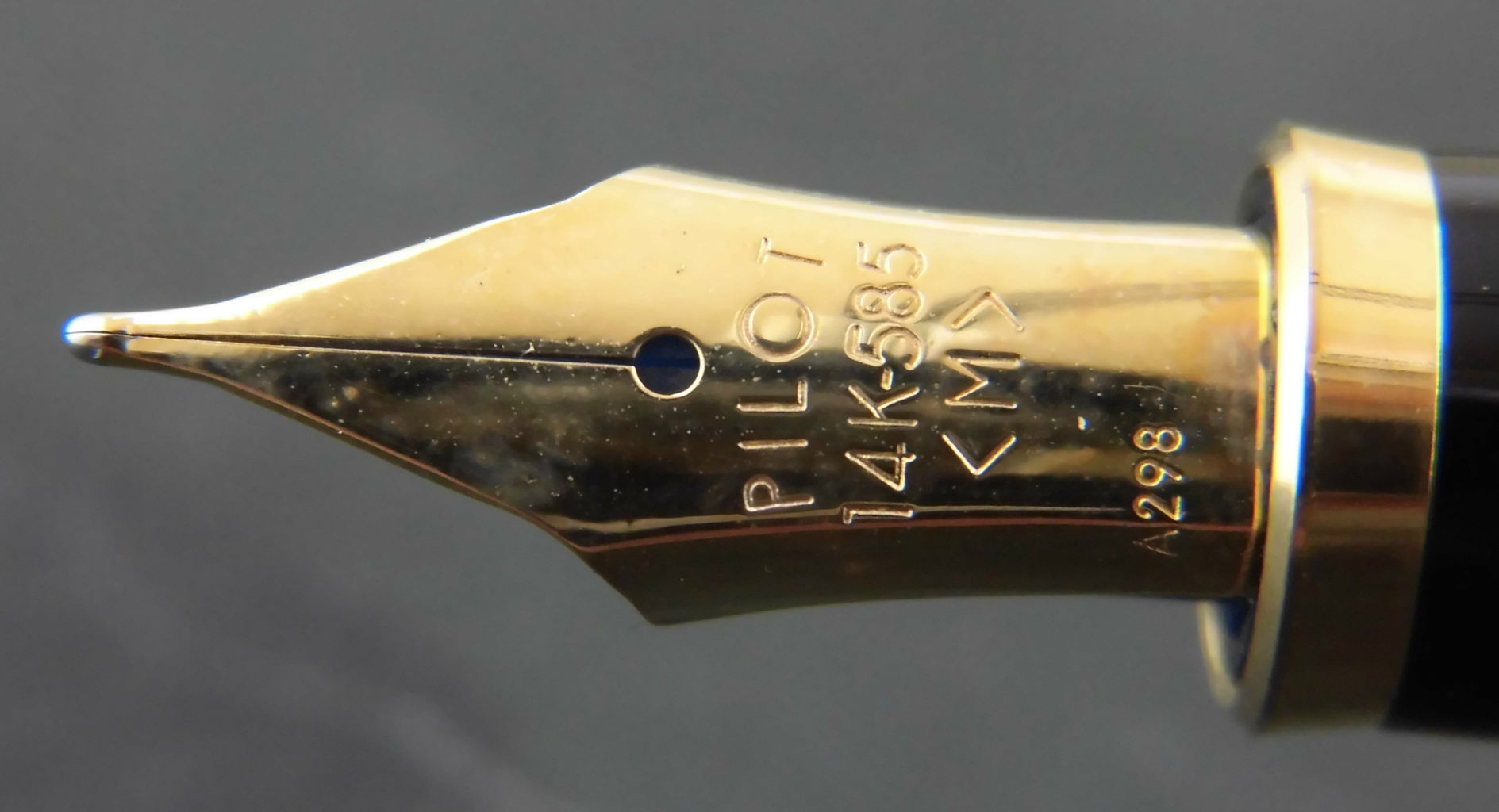 PILOT 万年筆 CUSTOM 14K (写真追加しました) PILOT 初代カスタム 14K : 万年筆おやじの備忘録