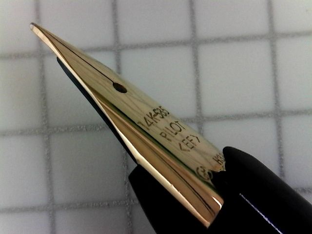 PILOT CUSTOM 万年筆 ペン先14K 585 M ブラック 240002152671_s.jpg