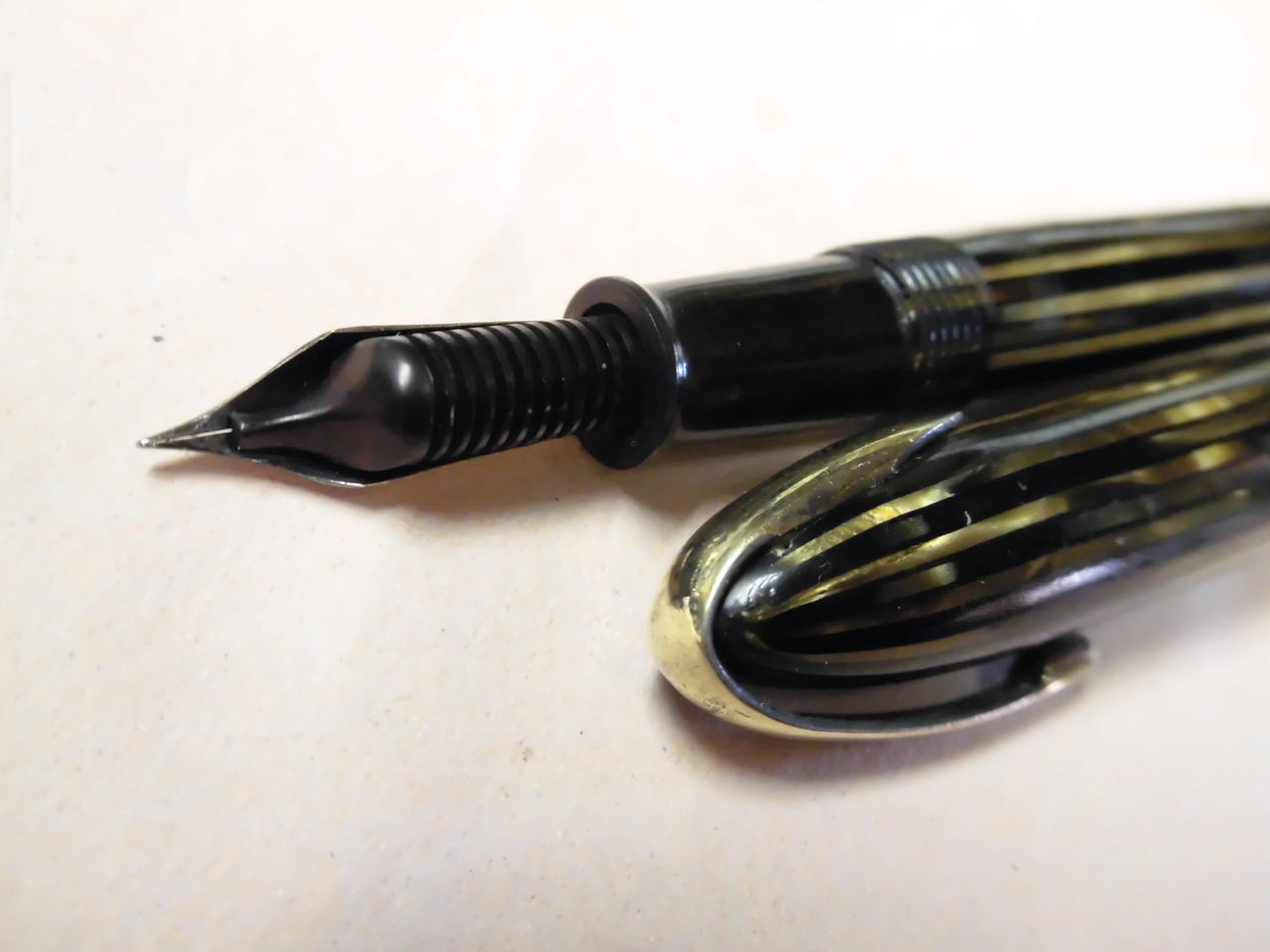 シェーファー・ミリタリークリップ 14K : 万年筆おやじの備忘録