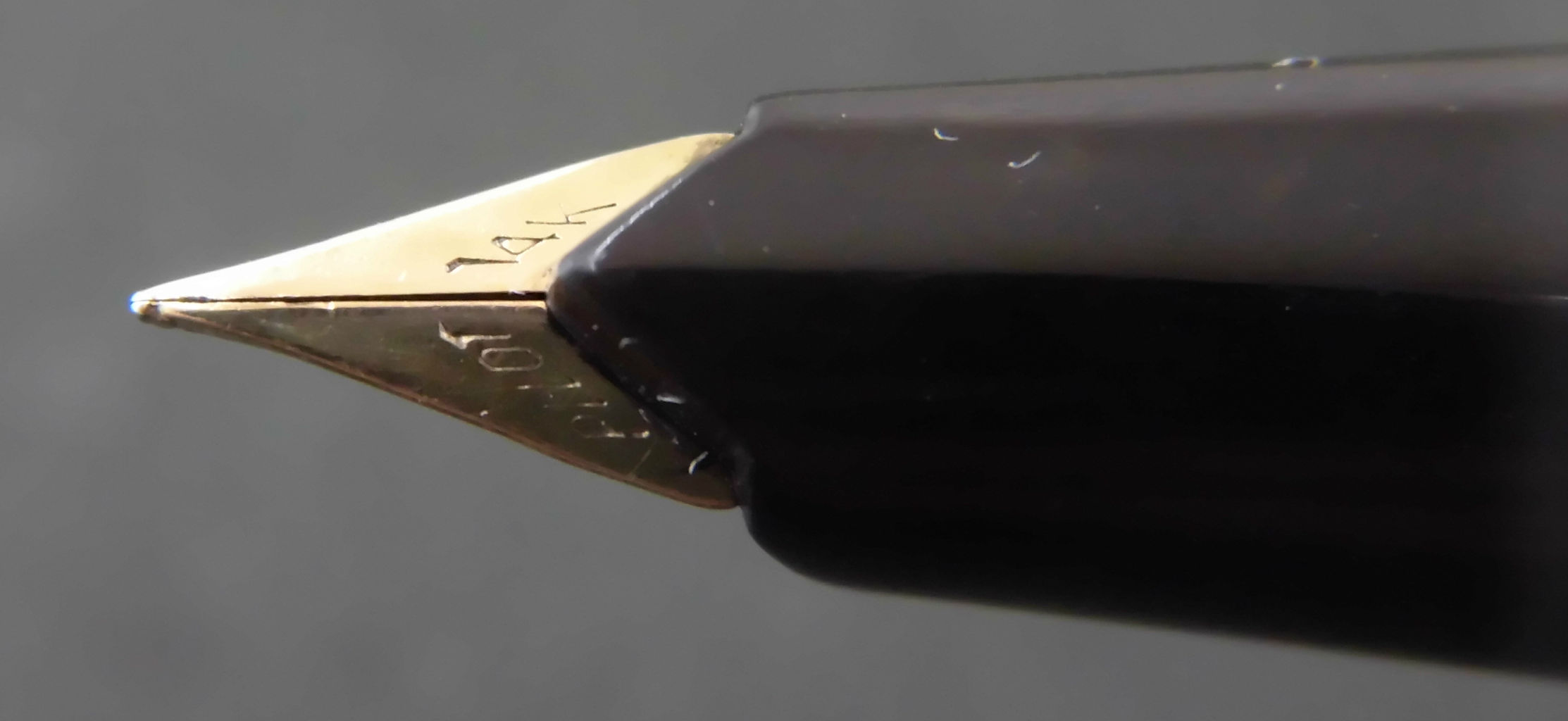 PILOT L-100V 14K 内蔵コンバーター式 そのA : 万年筆おやじの備忘録