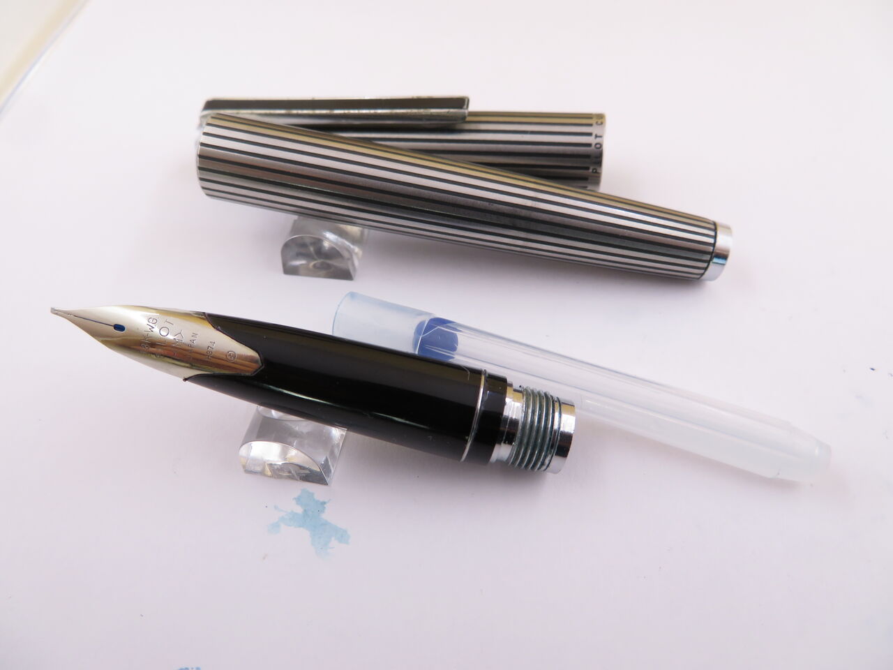 PILOT CUSTOM 万年筆 18K-WG F PILOT CUSTOM 18K-WG <F> 後編 : 万年筆おやじの備忘録