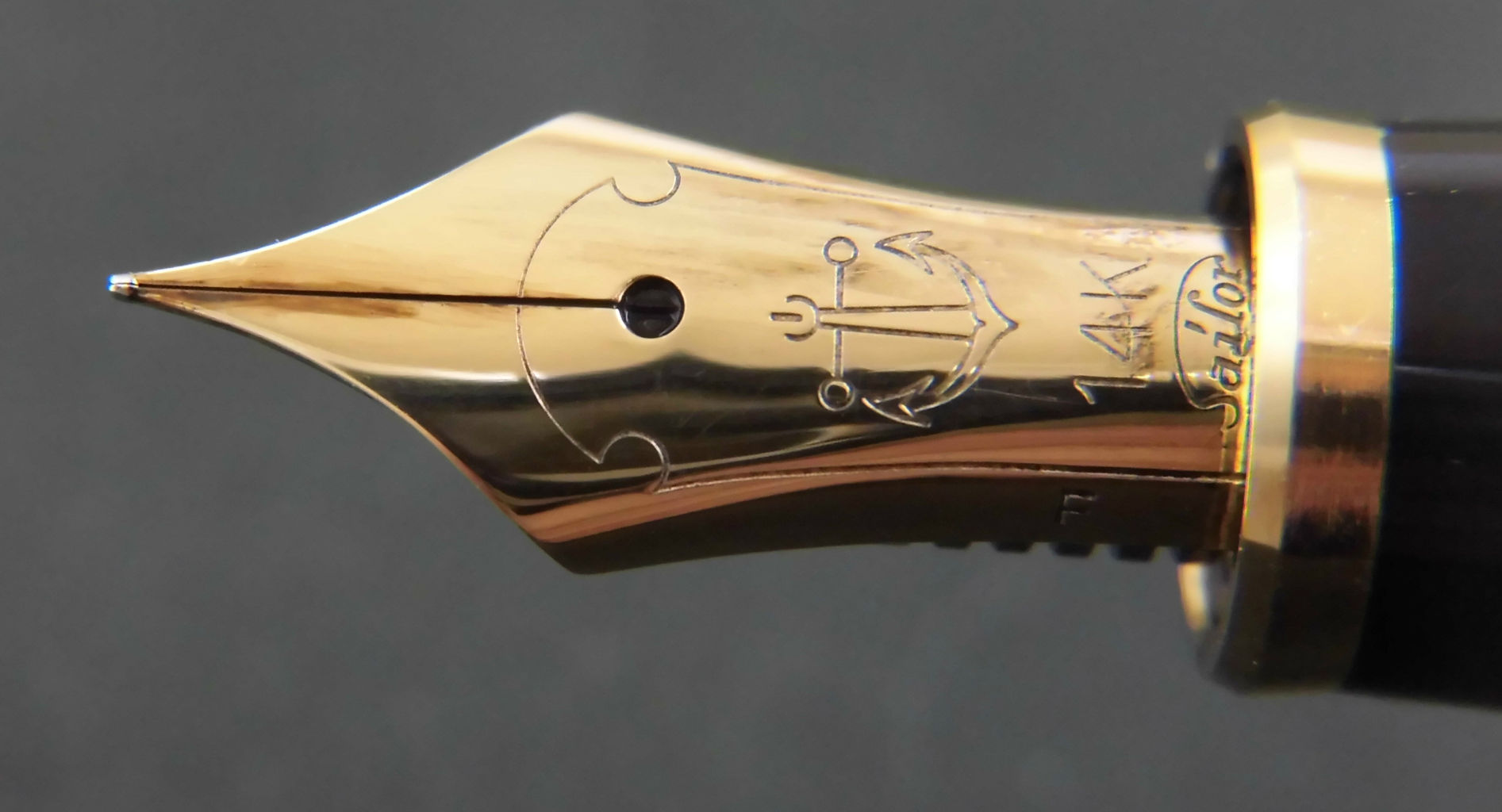 人気沸騰ブラドン SAILOR 万年筆おやじの : 14K＜F＞ プロフィット・スタンダード 筆記具