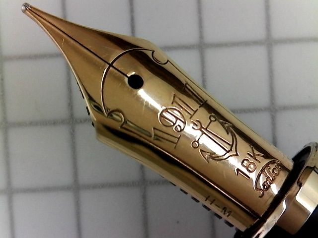 試筆のみ　梨地　18k F 旧ニブ　大型　JIS刻印あり　セーラー　万年筆 試筆のみ 梨地 18k F 旧ニブ 大型 JIS刻印あり セーラー 万年筆 試筆