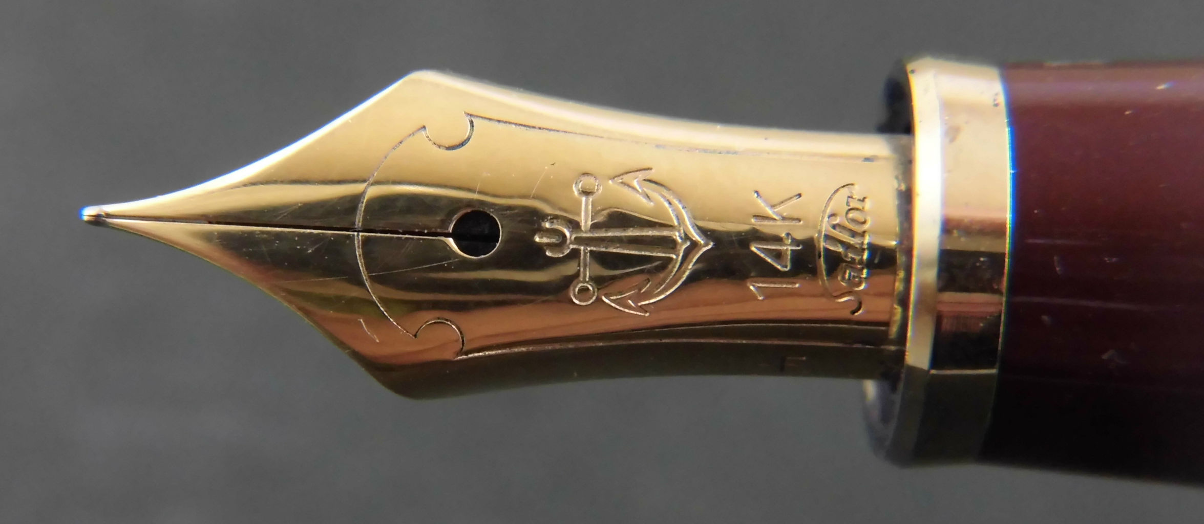 SAILOR プロフィット・スタンダード 14K<H-F>赤軸 : 万年筆