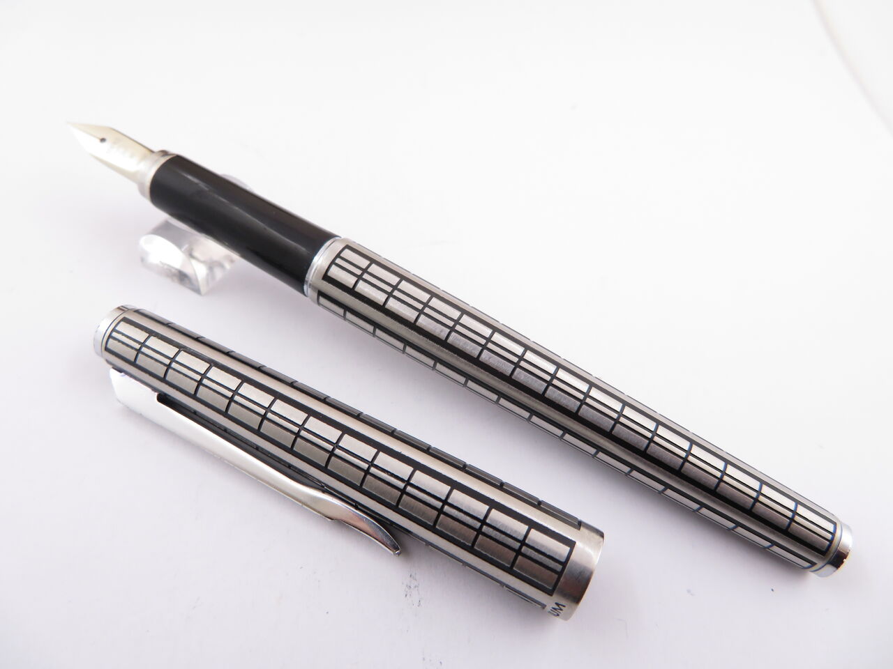 PLATINUM Riviere 14K-WG 細 : 万年筆おやじの備忘録