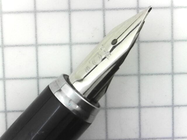 PLATINUM Riviere 14K-WG 細 : 万年筆おやじの備忘録