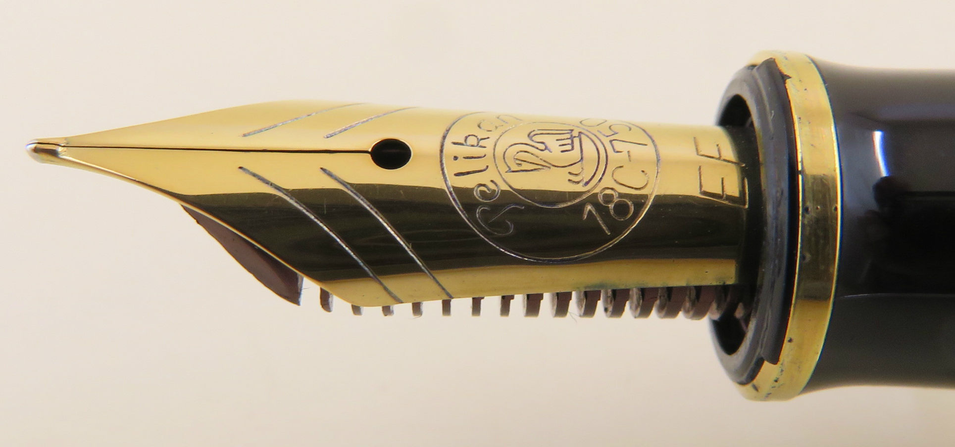 PELIKAN ＃500NN 緑縞軸 14C ＜F＞ : 万年筆おやじの備忘録