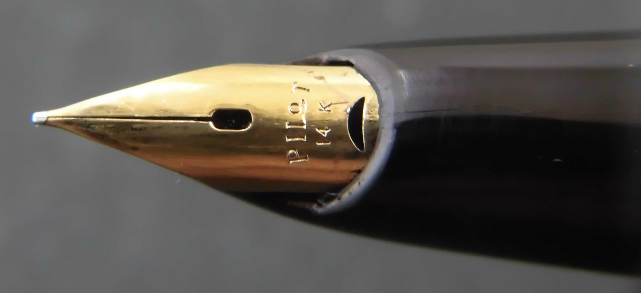 PILOT SUPER100 14K : 万年筆おやじの備忘録