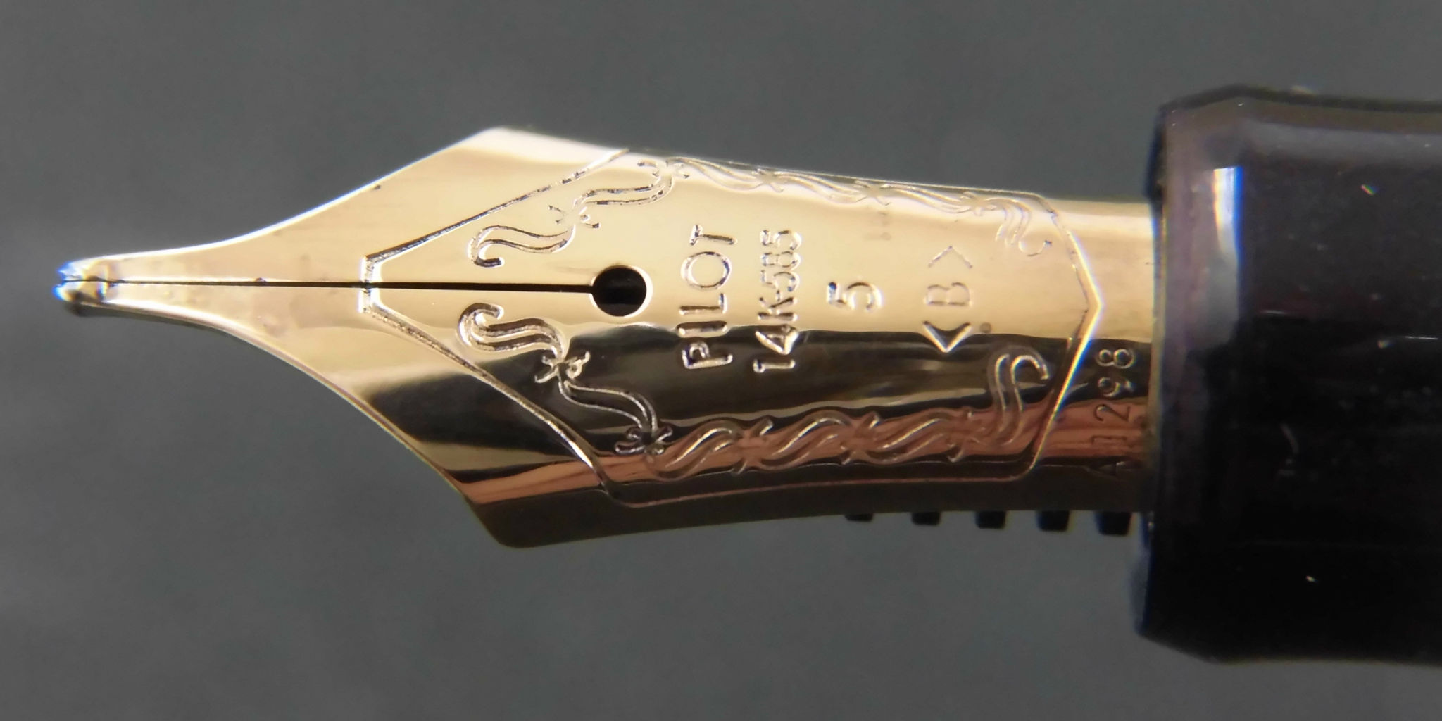 PILOT CUSTOM 74 ＜B＞ : 万年筆おやじの備忘録