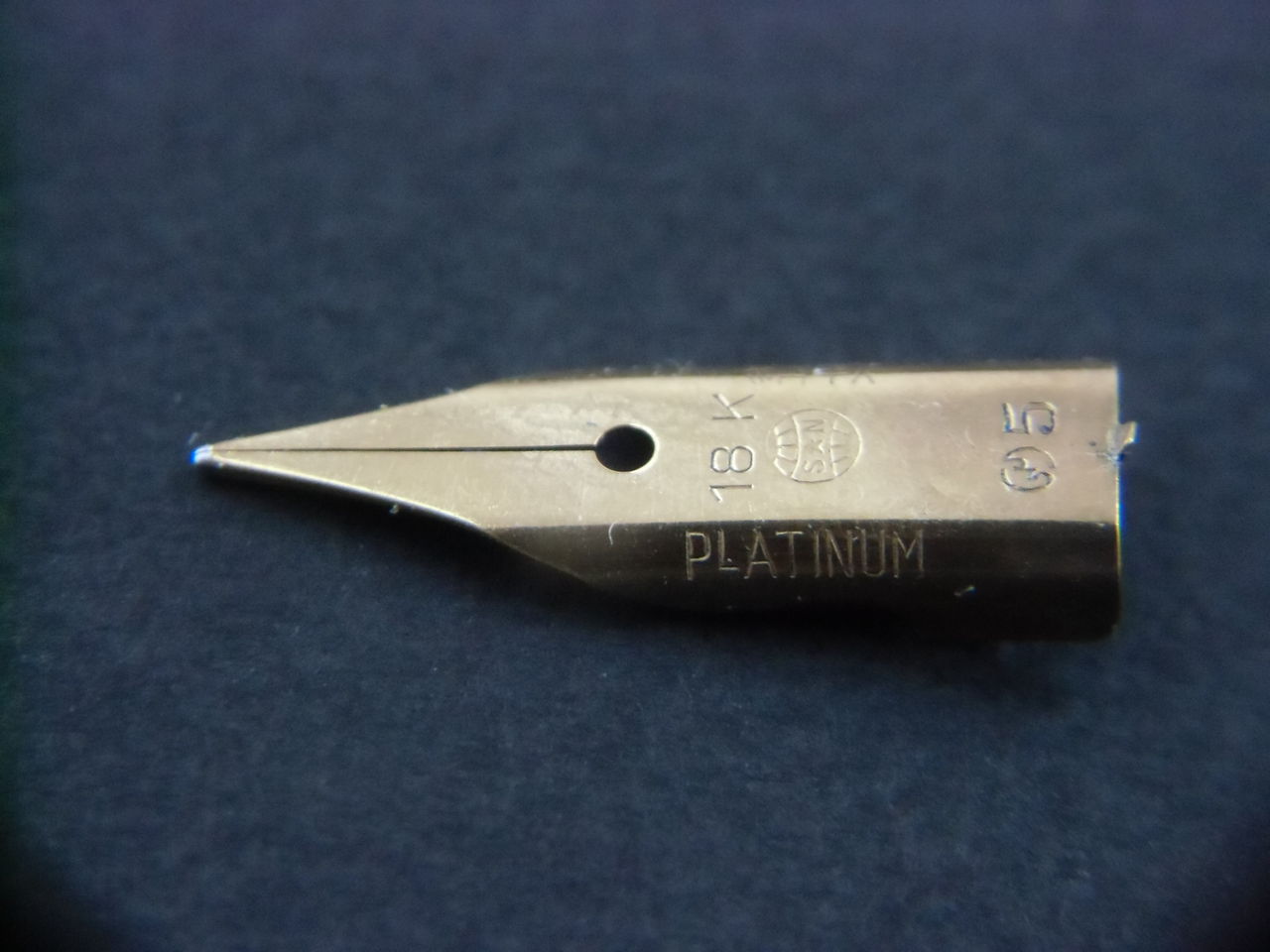 PLATINUM 18 (地球儀マーク）＜細軟＞ : 万年筆おやじの備忘録