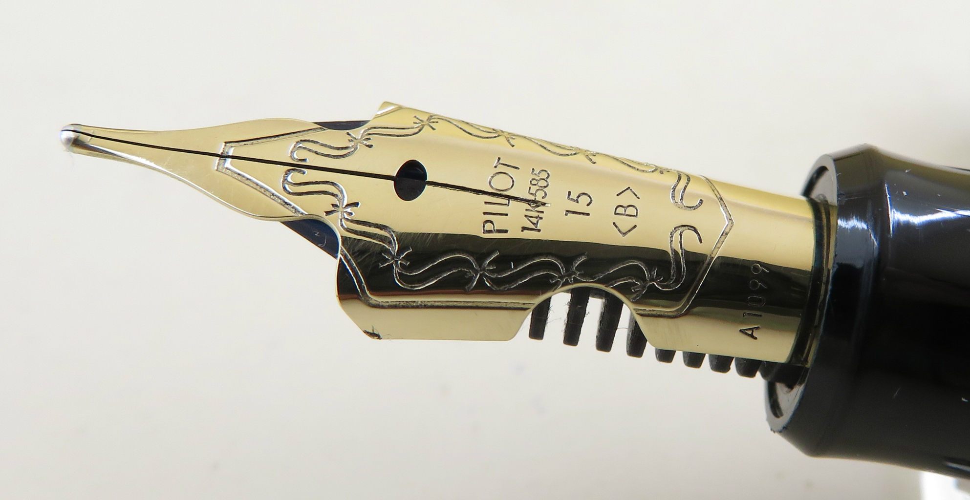 PILOT CUSTOM 743 14K-585 改造フォルカン＜B＞ : 万年筆おやじの備忘録