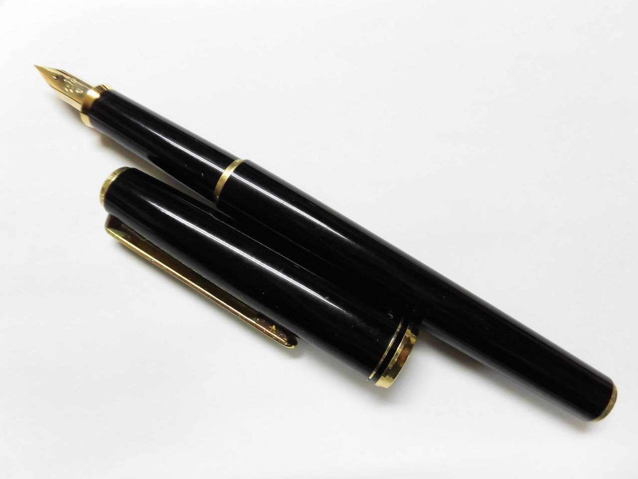 PILOT 14K-585 <F> : 万年筆おやじの備忘録