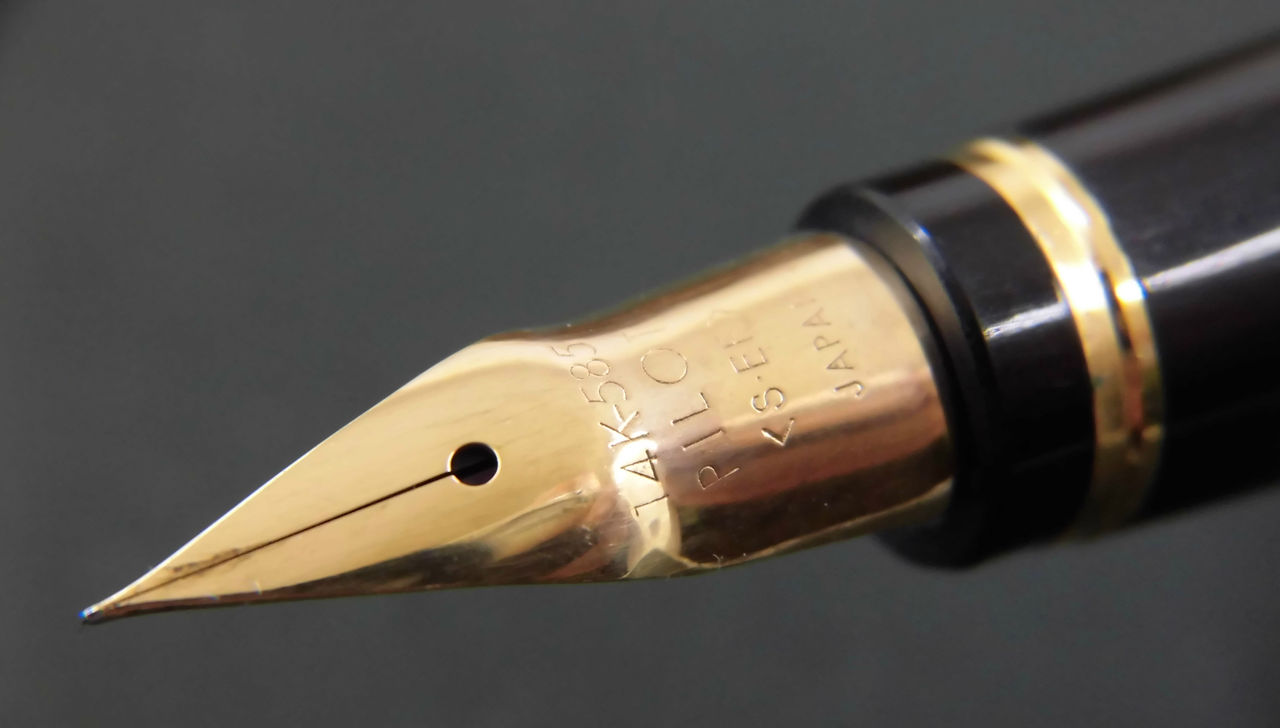 PILOT Elabo 14K-585 初代初期型 ＜S・EF＞ : 万年筆おやじの備忘録