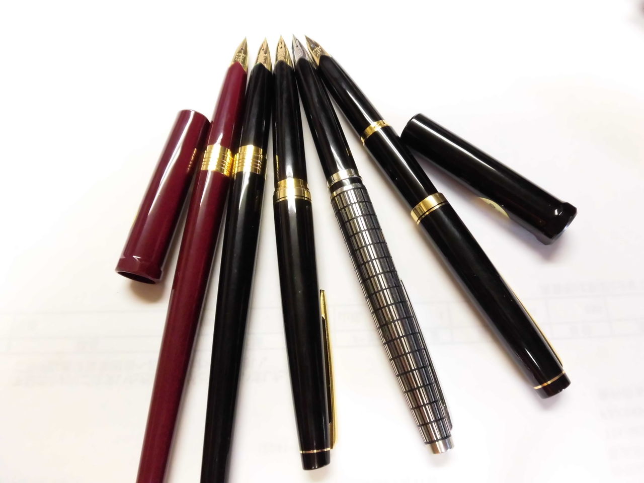 ★　パイロット　エリート　１４Ｋ(５８５）　Ｆ　Ｈ１０７９　格子柄　万年筆　★ | USED PILOT パイロット 万年筆 エリート Elite スペア