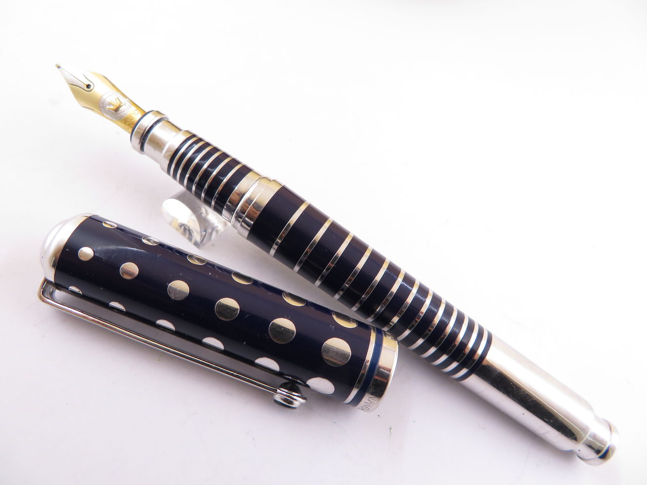 綺麗な中国製万年筆って・・・？ ㉗ キングクラウンK07 : 万年筆おやじ