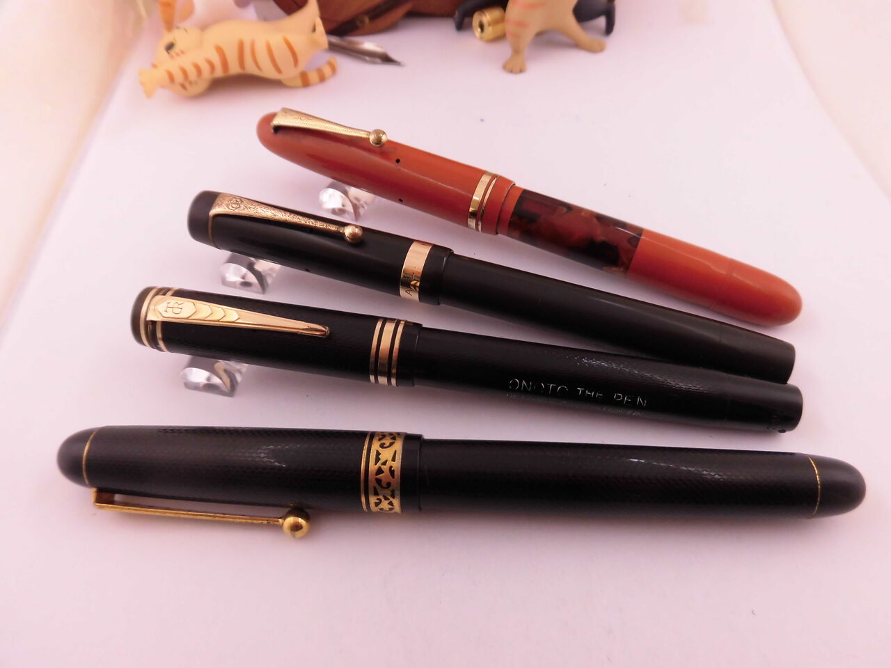 中古)PILOT パイロット 万年筆 創立80周年記念 四神 漆黒 中字