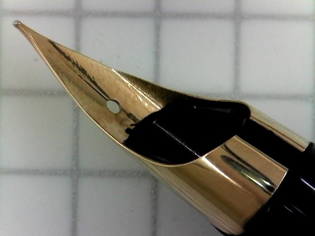 ☆PILOTパイロット 万年筆 grandee 14K-585 昭和59年製☆ 筆記具