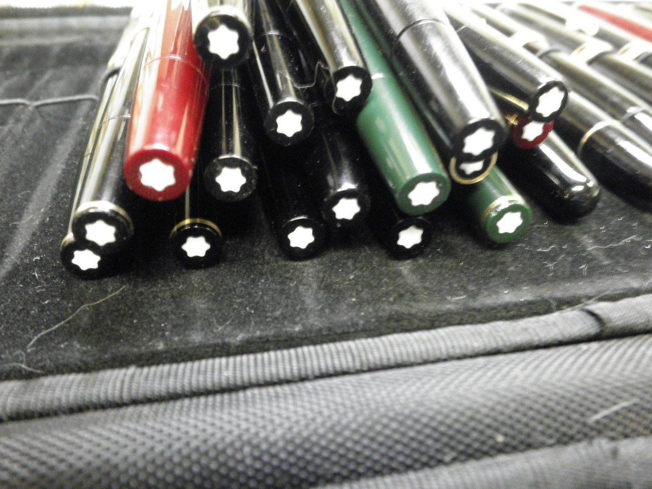 MONTBLANC 2桁 尻軸ホワイトスターの ひ・み・つ : 万年筆おやじの備忘録