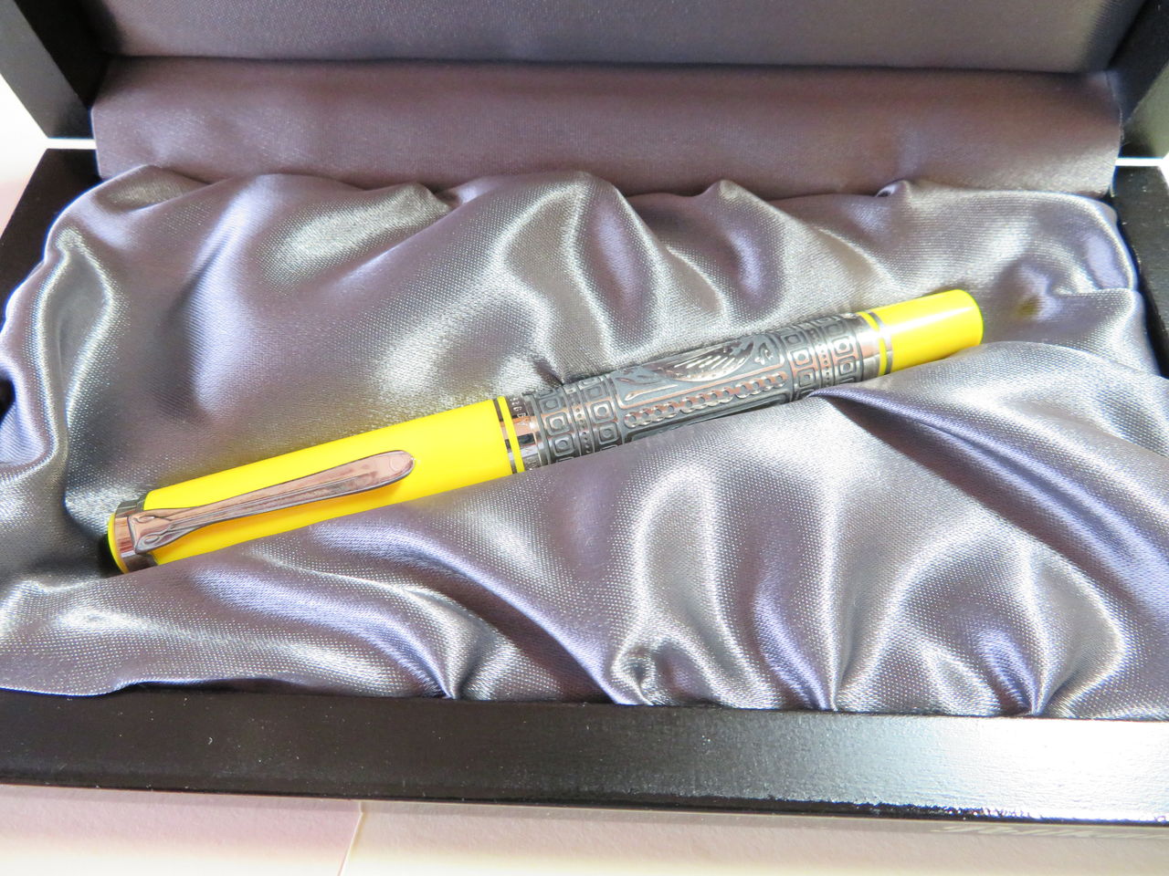 PELIKAN M710 イエロー・トレド 18C : 万年筆おやじの備忘録