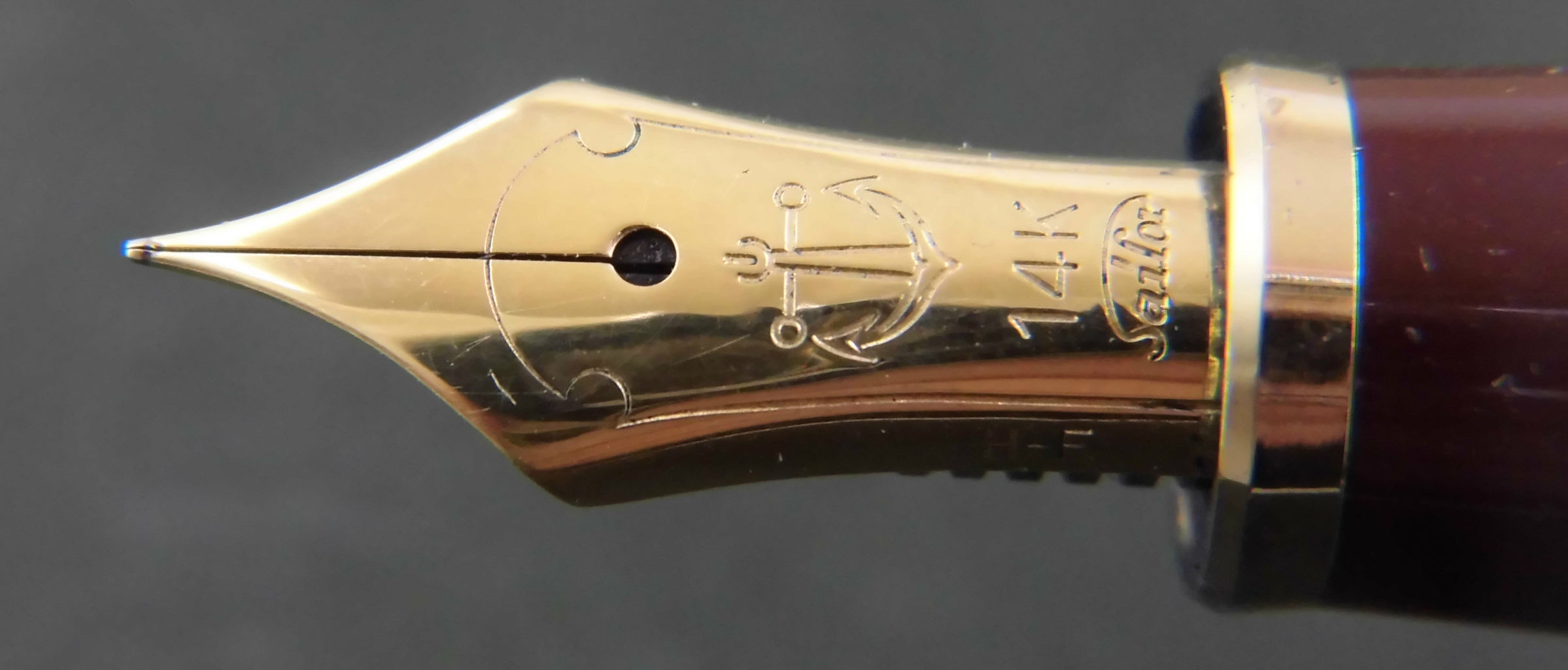 SAILOR プロフィット・スタンダード 14K<H-F>赤軸 : 万年筆おやじの備忘録