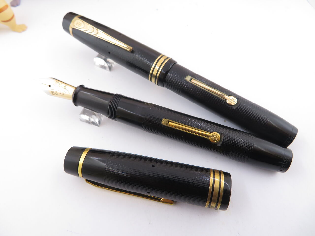 号外」誰も教えてくれなっかたオノト・マグナの秘密 : 万年筆おやじの