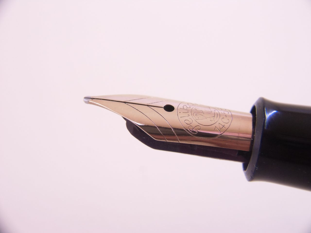 PELIKAN”400”緑縞＜F＞ : 万年筆おやじの備忘録