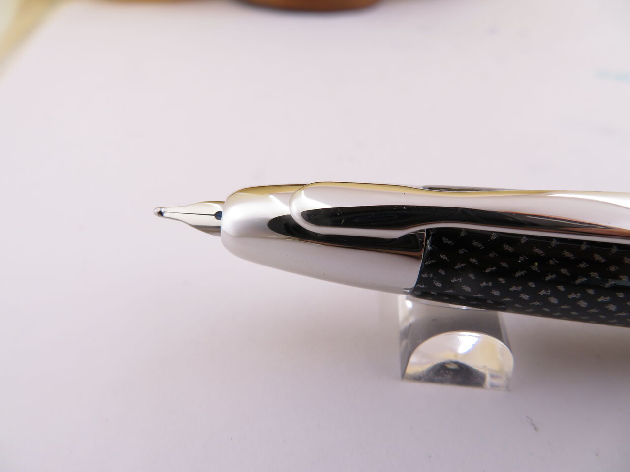 PILOT キャップレス 絣 18K-750 : 万年筆おやじの備忘録