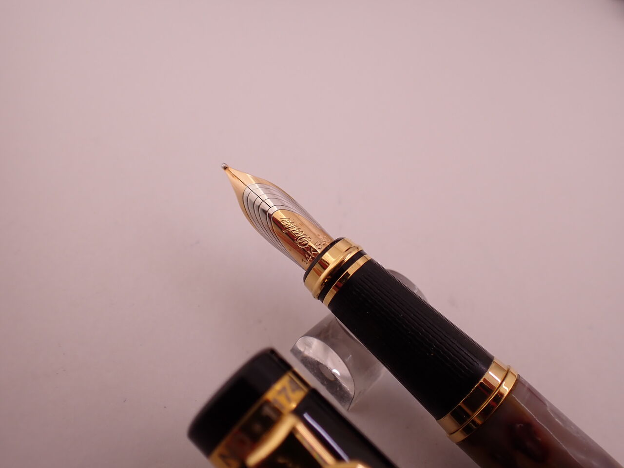 高級なDUKE ⑩ DUKE 2001 APEC 14K 10 : 万年筆おやじ