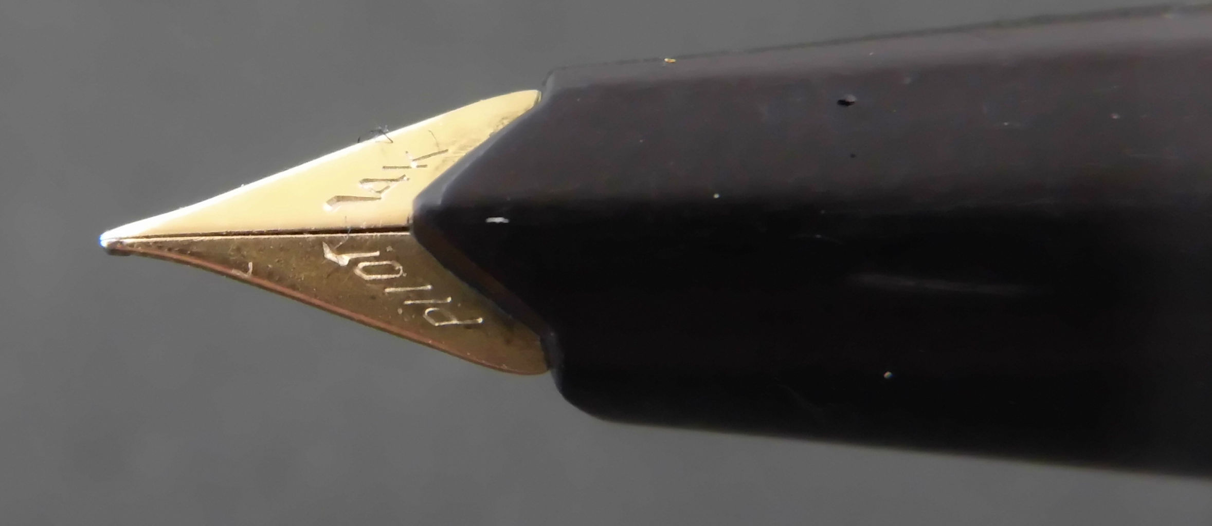 PILOT L-100V 14K そのA : 万年筆おやじの備忘録