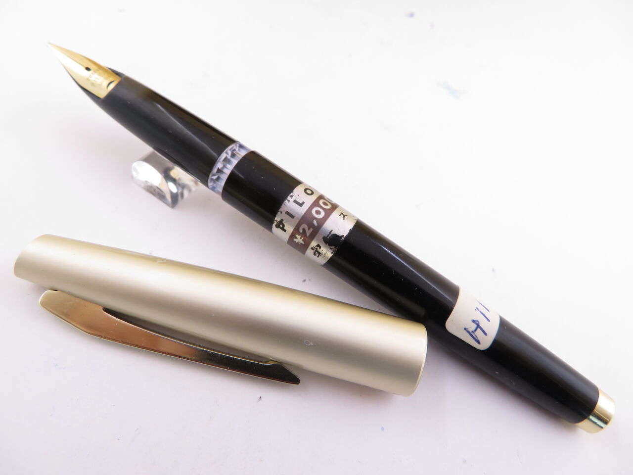 PILOT 「E」 14K-585 ⑦ : 万年筆おやじの備忘録