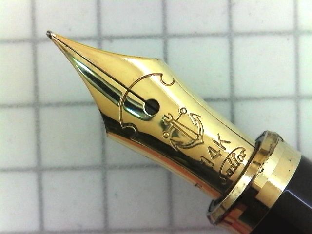 SAILOR 細軸 嵌合 14K ＜F＞ ⑫ : 万年筆おやじの備忘録