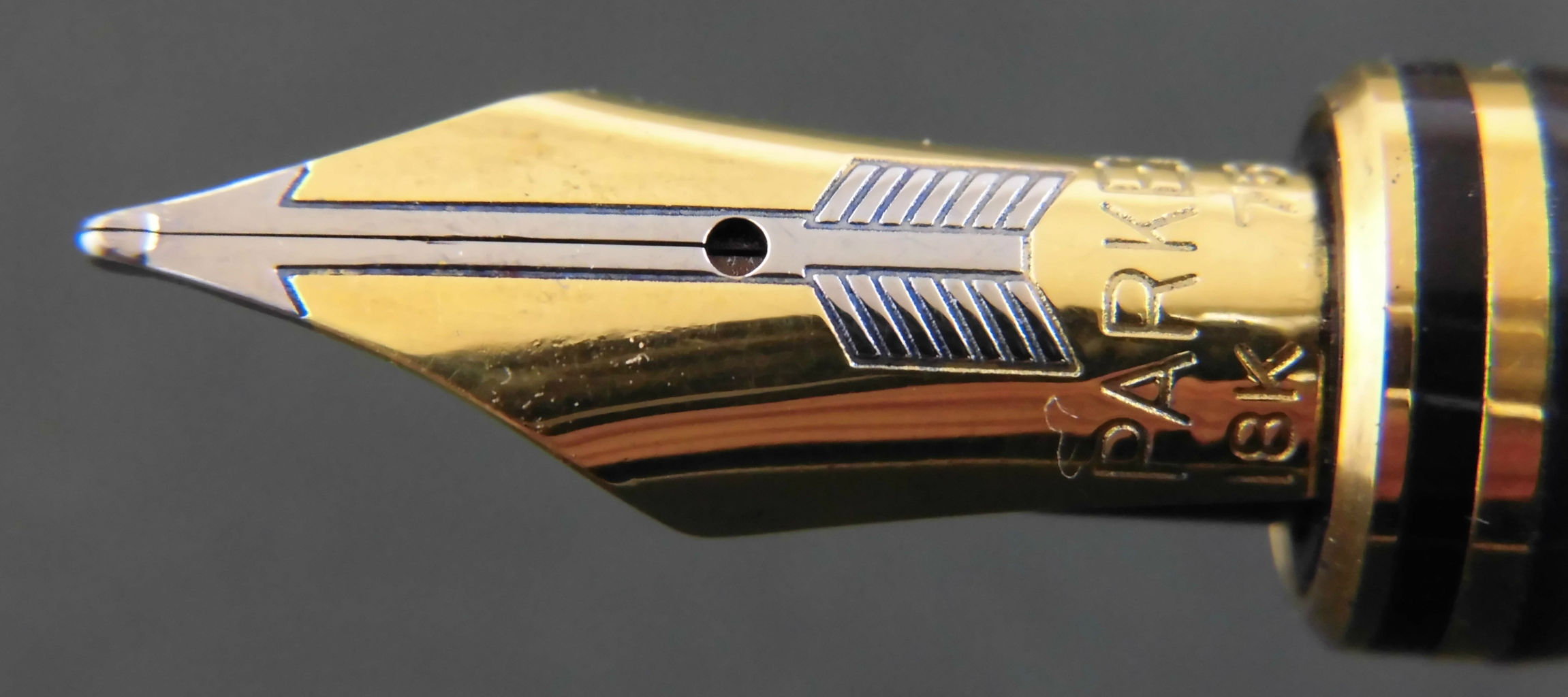 PARKER DUOFOLD 18K-750 <M> 青マーブル : 万年筆おやじの備忘録
