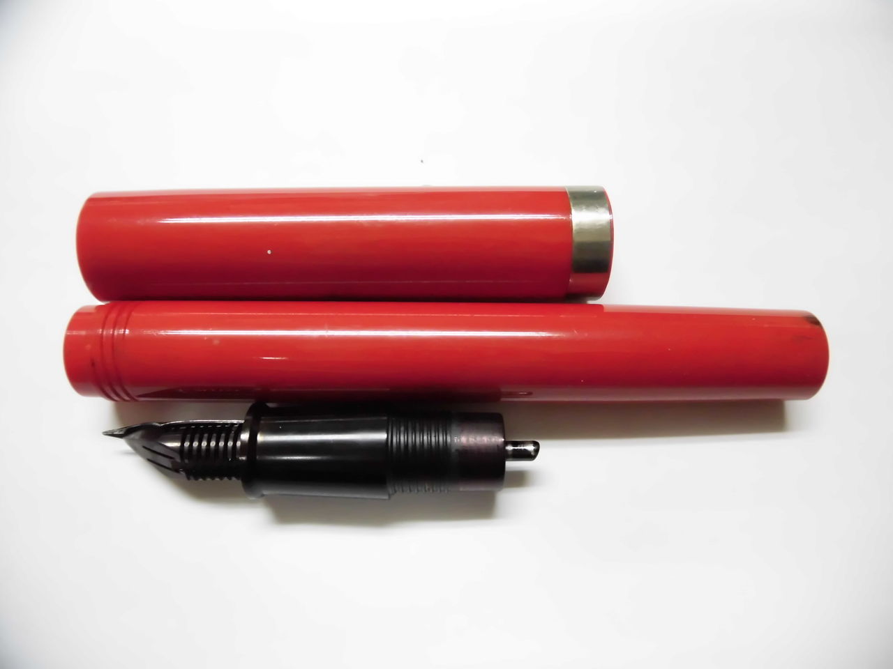 SHEAFFER ノンナンセンス ＜F＞ （赤軸） : 万年筆おやじの備忘録