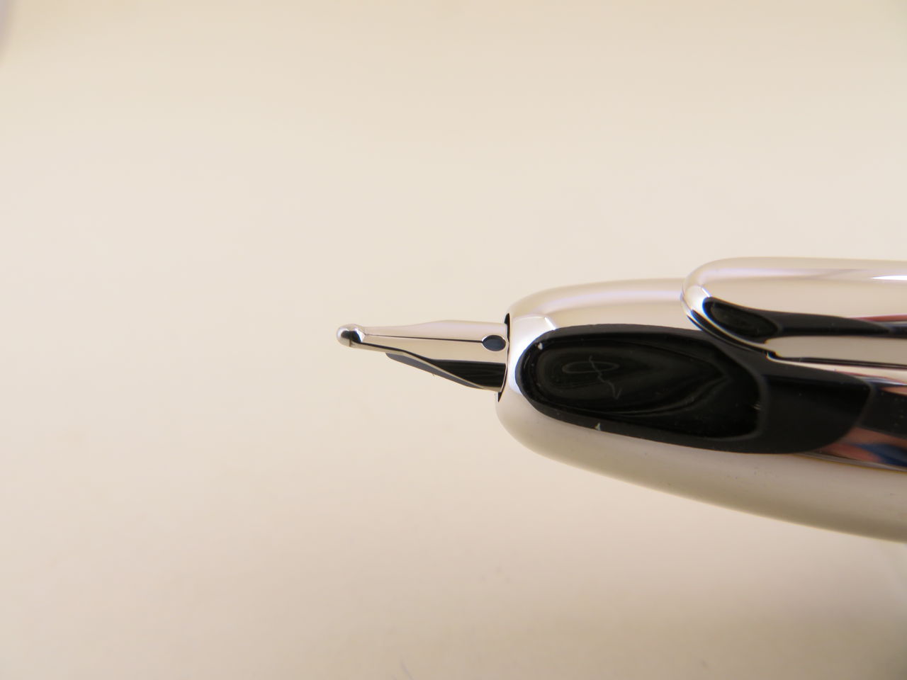 PILOT キャップレス絣 18K-750 : 万年筆おやじの備忘録