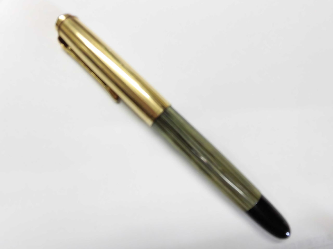 Pelikan　ペリカン　400　グレー縞　KF-nib ペリカン 万年筆 400NN/ボールペン455 グレーストライプ Pelikan 400NN