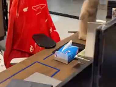 うちの職場にはネコがいる。勤務態度を監視中！ → 猫上司のお仕事はこちらです…