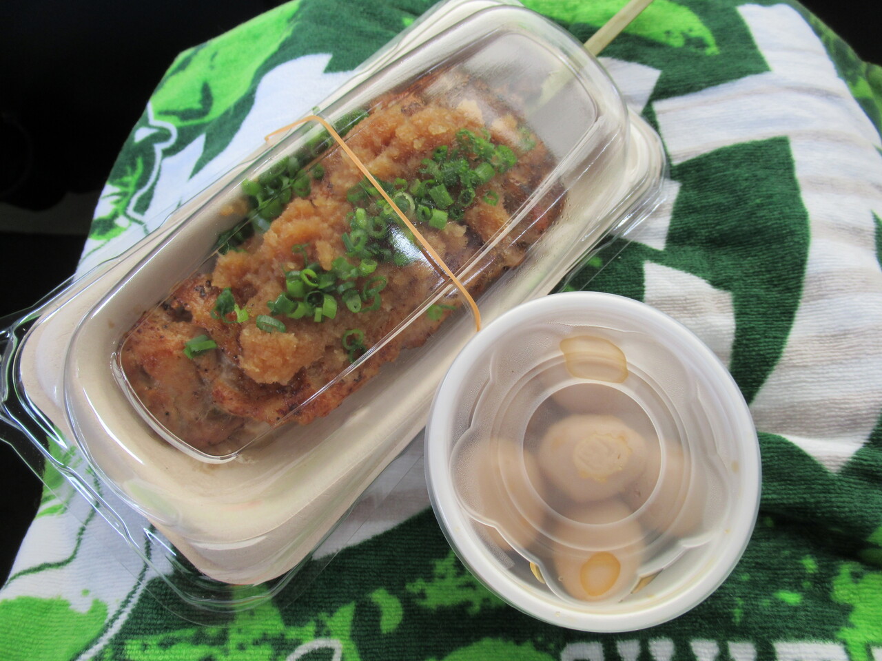 西武ドーム 大鶏串の中島 大鶏串 おろしポン酢 500 うずらのにんにく醤油漬け 500 各税込 ハラヘリ日記 Ii