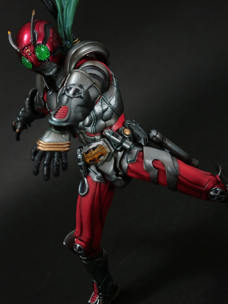 S.I.C. 仮面ライダーZX レビュー : 玩具不十分