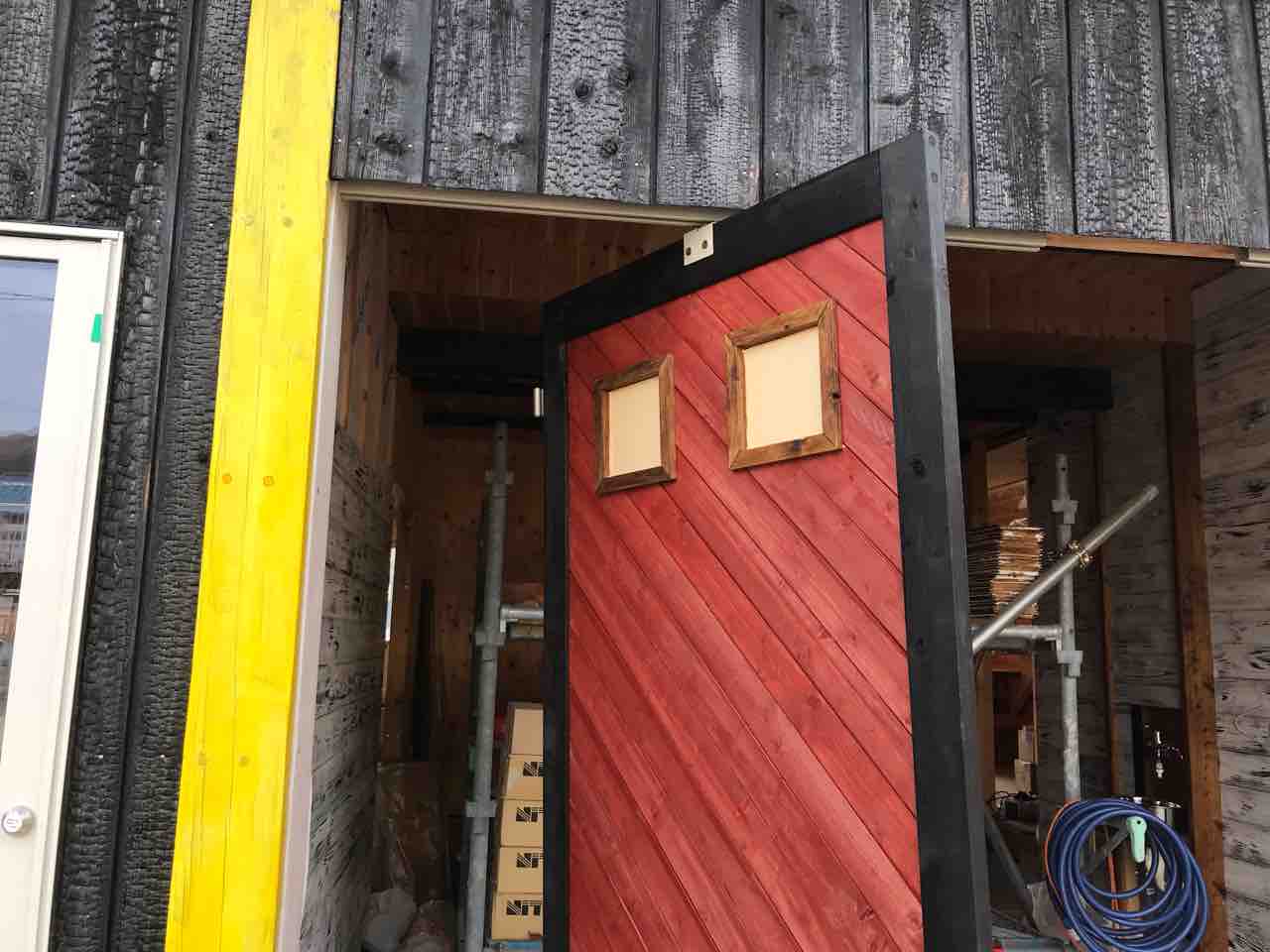 ガレージをDIY！ ドアの干渉問題突破？ : 自力建設 ガレージ→港
