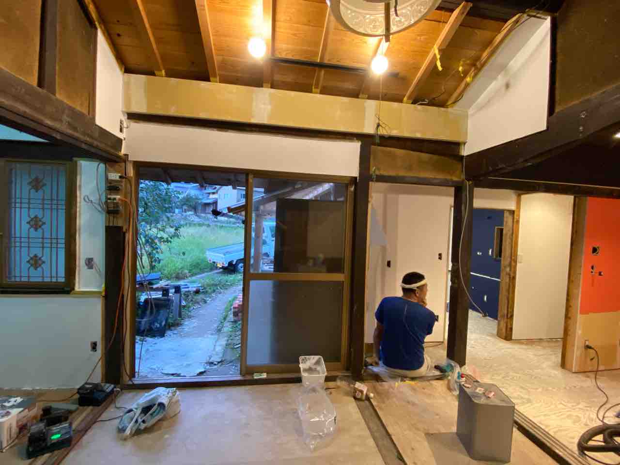 古民家再生 部屋のカラーリング 自力建設 ガレージ 港の家 古民家再生 イマココ