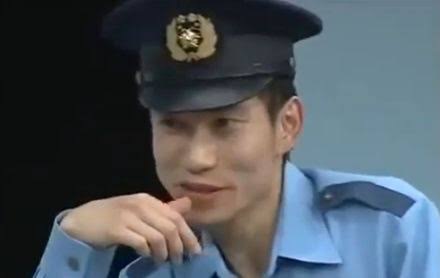 5005