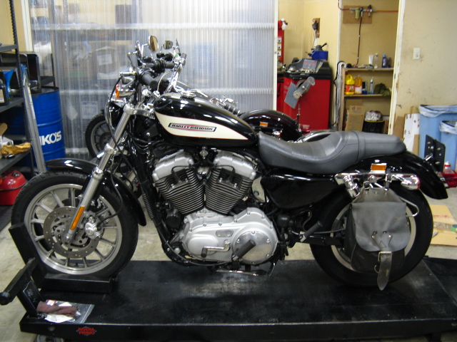 2005年式XL1200R 車検、リアフェンダー加工、テールランプ交換