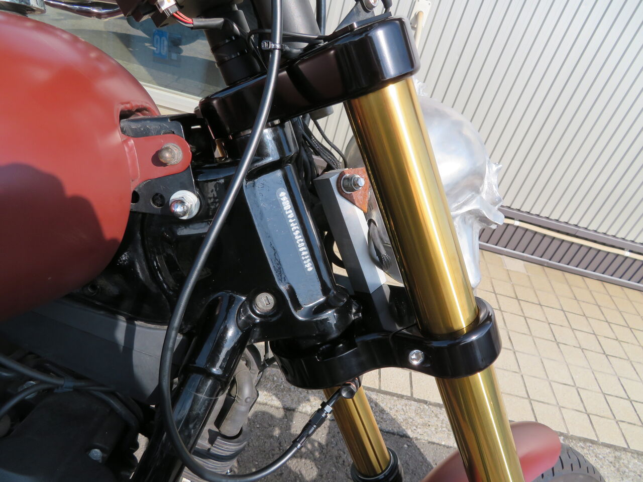 💘HHI製トリプルツリー、 Custom Cycle製インナーチューブで迫力 💘HHI製トリプルツリー、 Custom Cycle製インナーチューブで迫力