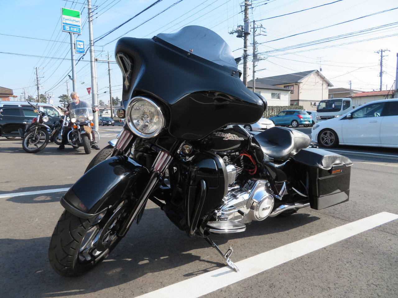 ハーレーFLHX ツーリングCVO純正リアウインカーLEDR側