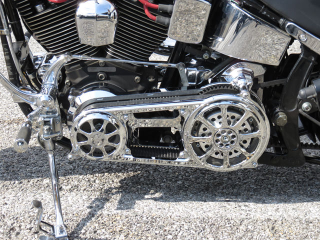 1999年式FLSTF ファットボーイにPMのオープンベルトキット装着