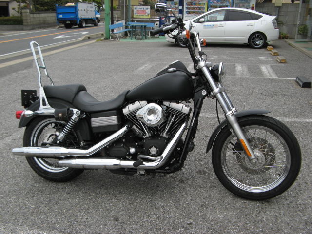 2006年式FXDB ストリートボブのタンクアップカスタム