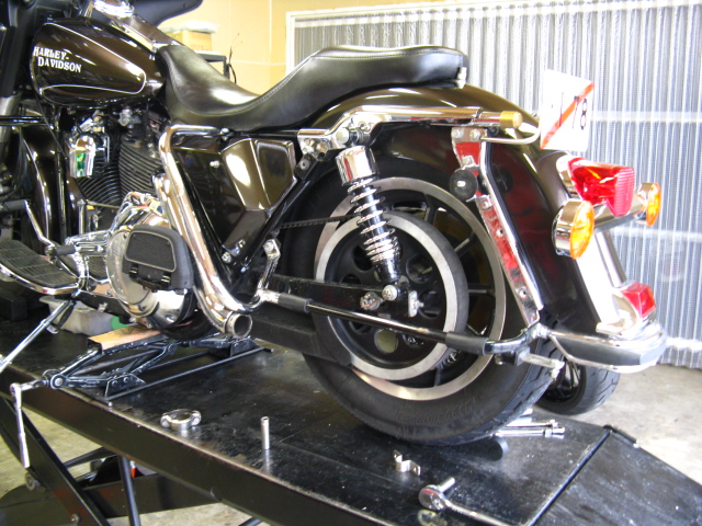 1992年式FLHTCエレクトラグライドの車検を承りました