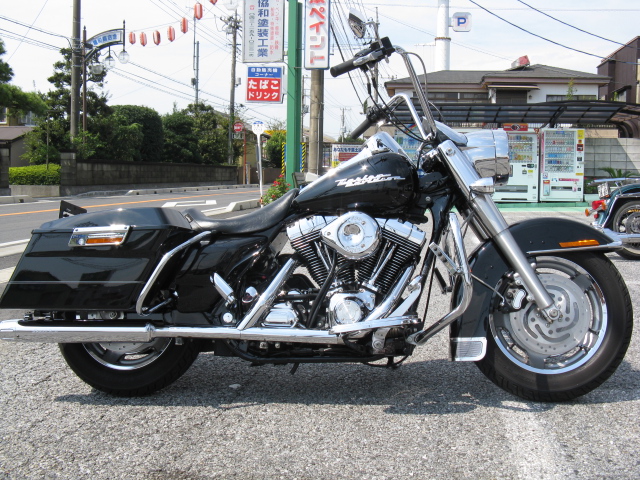 2005年式FLHRロードキング・オイル交換一式 ￥8,100(参考価格