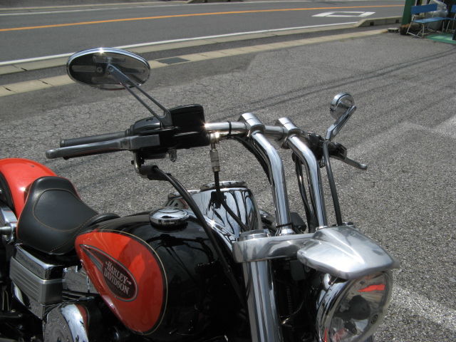 2008年式FXDL ダイナ・ローライダー ライザー交換作業